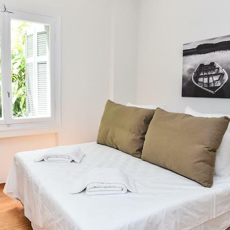 Warm Apartment At Exarchia 1 Bed 2 Pers Athens Exterior photo